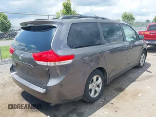 2014 Toyota Sienna LE AAS with VIN 5TDKK3DC3ES435091, listed as a IAAI auction lot 42735534 with 150,132 mi miles and . Bid and sale history available at DreamBid. Image 4.