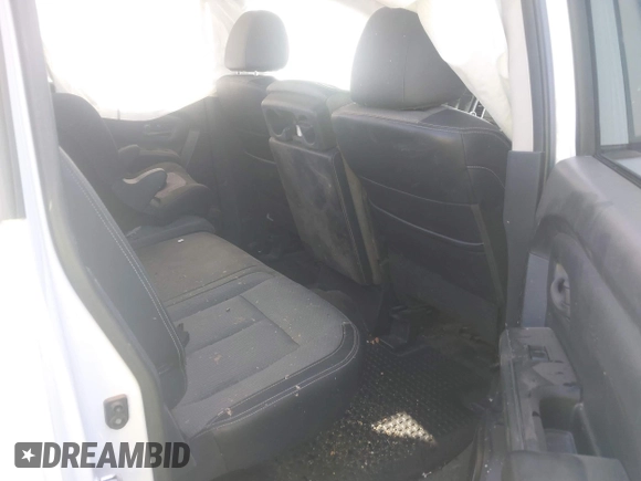 2018 Nissan Titan SV with VIN 1N6AA1EK9JN533760, listed as a IAAI auction lot 41512624 with 84,743 mi miles. Bid and sale history available at carsss.com. Image 8.