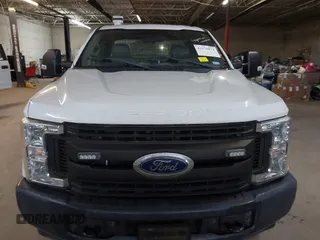 2018 Ford F-250 XL с VIN 1FT7X2A60JEC48083, выставлен на аукционе IAAI как лот 42175872 с пробегом 213 705 миль миль и . История ставок и продаж доступна на DreamBid. Изображение 6.