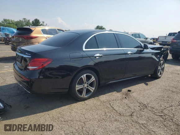 2017 Mercedes-Benz E 300 Luxury with VIN WDDZF4KB4HA156839, listed as a Copart auction lot 62692845 with 42,099 mi miles and Salvage title. Bid and sale history available at DreamBid. Image 3.