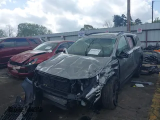 2024 GMC Terrain SLE z VIN 3GKALMEG7RL190649, wystawiony jako IAAI lot #41952934 z przebiegiem 20 473 mil mil oraz . Historia ofert i sprzedaży dostępna na DreamBid. Obrazek 2.