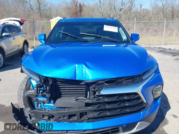 2024 Chevrolet Blazer LT с VIN 3GNKBDR46RS205478, выставлен на аукционе IAAI как лот 41664128 с пробегом 15 630 миль миль и . История ставок и продаж доступна на DreamBid. Изображение 12.