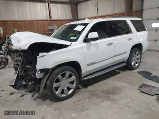 2019 Cadillac Escalade Luxury with VIN 1GYS4BKJXKR206806, listed as a IAAI auction lot 41571123 with 90,278 mi miles. Bid and sale history available at carsss.com. Image 2.