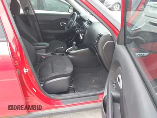 2015 Kia Soul + with VIN KNDJP3A50F7782165, listed as a IAAI auction lot 42035709 with 168,956 mi miles. Bid and sale history available at carsss.com. Image 5.
