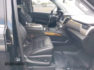 2017 GMC Yukon XL Denali with VIN 1GKS2HKJ4HR384139, listed as a IAAI auction lot 40239513 with 103,603 mi miles. Bid and sale history available at carsss.com. Image 5.