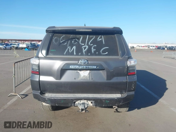 2018 Toyota 4Runner SR5 with VIN JTEBU5JR8J5512452, listed as a IAAI auction lot 41075690 with 52,750 mi miles. Bid and sale history available at carsss.com. Image 16.