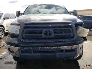 2010 Toyota Tundra z VIN 5TFDW5F18AX157183, wystawiony jako Copart lot #46691125 z przebiegiem 186 139 mil mil oraz Szkoda całkowita • Salvage title. Historia ofert i sprzedaży dostępna na DreamBid. Obrazek 5.