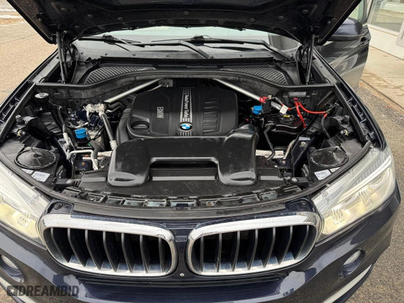 2015 BMW X5 xDrive35d with VIN 5UXKS4C59F0N06077, listed as a Copart auction lot 50095135 with 169,552 mi miles and Clean Title. Bid and sale history available at carsss.com. Image 7.