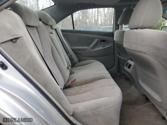 2011 Toyota Camry Hybrid with VIN 4T1BB3EK7BU134252, listed as a Copart auction lot 52684625 with 380,455 mi miles and Clean Title. Bid and sale history available at carsss.com. Image 10.