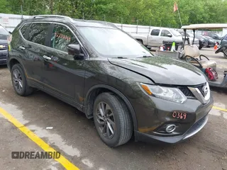 2016 Nissan Rogue SV z VIN 5N1AT2MV5GC793541, wystawiony jako IAAI lot #42230369 z przebiegiem 40 378 mil mil oraz . Historia ofert i sprzedaży dostępna na DreamBid. Obrazek 1.