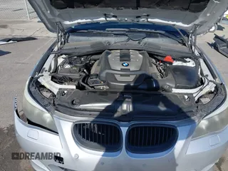 2008 BMW 5 Series 550i with VIN WBANW53538CT52019, listed as a IAAI auction lot 41550107 with 192,163 mi miles. Bid and sale history available at carsss.com. Image 10.