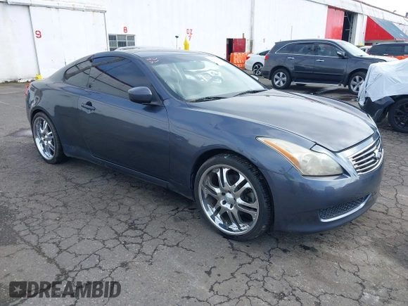 2008 Infiniti G37 Coupe Journey with VIN JNKCV64E48M106770, listed as a IAAI auction lot 41937434 with 170,448 mi miles. Bid and sale history available at carsss.com. Image 1.