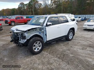 2022 Toyota 4Runner SR5 Premium with VIN JTENU5JR9N6042526, listed as a IAAI auction lot 40919872 with 37,404 mi miles. Bid and sale history available at carsss.com. Image 18.