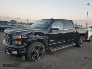 2015 Chevrolet Silverado 1500 High Country with VIN 3GCUKTEJ7FG440381, listed as a Copart auction lot 70686434 with 149,354 mi miles and Salvage Title. Bid and sale history available at carsss.com. Image 1.