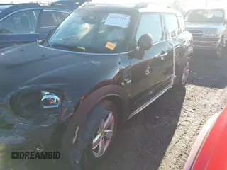2019 MINI Countryman Cooper with VIN WMZYV5C58K3F57882, listed as a IAAI auction lot 42637510 with 86,770 mi miles and . Bid and sale history available at DreamBid. Image 23.
