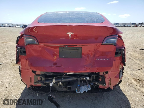 2024 Tesla Model Y Long Range with VIN 7SAYGDEE8RA233147, listed as a Copart auction lot 56695545 with 9,512 mi miles and Salvage title. Bid and sale history available at DreamBid. Image 6.