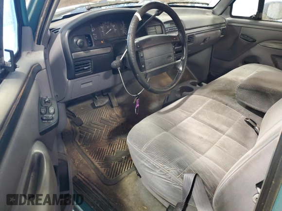 1995 Ford F-150 with VIN 1FTEF15NXSNA26819, listed as a Copart auction lot 42592425 with 257,657 mi miles and Non Repairable. Bid and sale history available at carsss.com. Image 8.