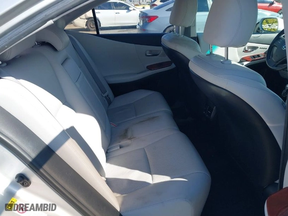 2010 Lexus HS 250h with VIN JTHBB1BA9A2000856, listed as a IAAI auction lot 41856787 with 158,821 mi miles. Bid and sale history available at carsss.com. Image 8.