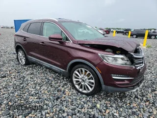 2017 Lincoln MKC Reserve with VIN 5LMCJ3C9XHUL70357, listed as a Copart auction lot 59607505 with 74,500 mi miles and Salvage title. Bid and sale history available at DreamBid. Image 4.
