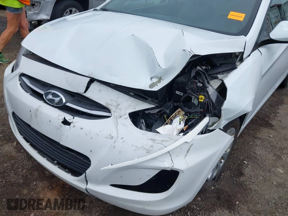 2016 Hyundai Accent SE z VIN KMHCT4AE4GU966212, wystawiony jako IAAI lot #42117073 z przebiegiem 113 751 mil mil oraz . Historia ofert i sprzedaży dostępna na DreamBid. Obrazek 6.
