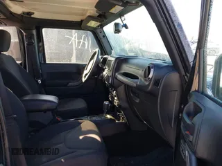 2017 Jeep Wrangler Unlimited Sport with VIN 1C4BJWDG0HL629476, listed as a IAAI auction lot 41408256 with 109,447 mi miles. Bid and sale history available at carsss.com. Image 5.