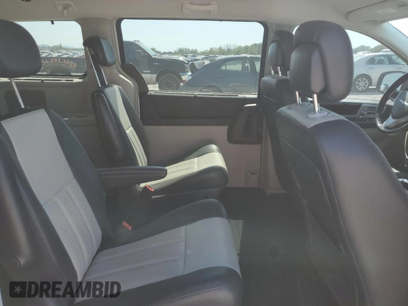 2010 Chrysler Town & Country Touring Plus with VIN 2A4RR8DX3AR352140, listed as a Copart auction lot 53345725 with 89,278 mi miles and Salvage Title. Bid and sale history available at DreamBid. Image 11.