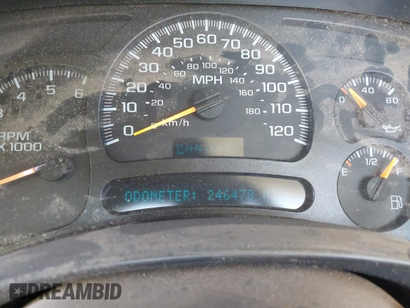 2004 Chevrolet Silverado 1500 LS with VIN 1GCEC14V24Z207032, listed as a IAAI auction lot 42064839 with 246,478 mi miles. Bid and sale history available at carsss.com. Image 7.