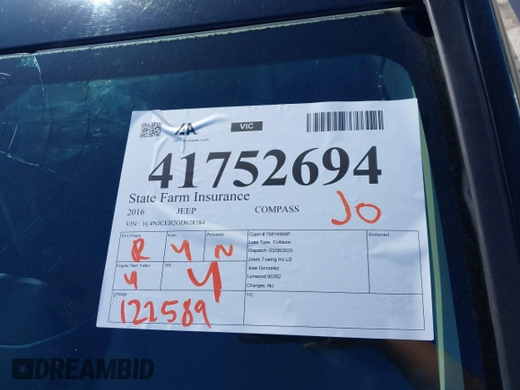 2016 Jeep Compass Latitude with VIN 1C4NJCEB2GD628384, listed as a IAAI auction lot 41752694 with 122,589 mi miles. Bid and sale history available at carsss.com. Image 17.