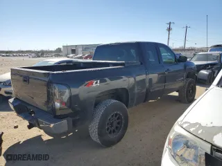 2009 Chevrolet Silverado 1500 LTZ with VIN 1GCEK39059Z155589, listed as a Copart auction lot 89403035 with 265,526 mi miles and Salvage Title. Bid and sale history available at carsss.com. Image 3.