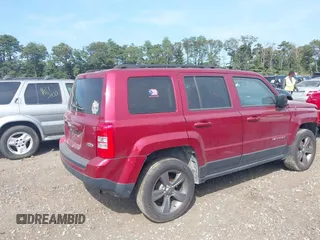 2015 Jeep Patriot High Altitude with VIN 1C4NJRFB5FD376338, listed as a IAAI auction lot 40358411 with 85,019 mi miles and . Bid and sale history available at carsss.com. Image 4.