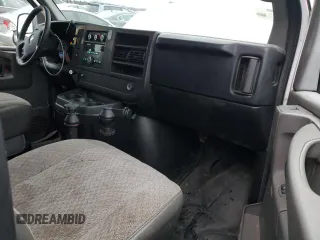 2014 Chevrolet Express Cargo Van with VIN 1GCWGFBA5E1130260, listed as a Copart auction lot 85303264 with 181,622 mi miles and Salvage Title. Bid and sale history available at carsss.com. Image 8.