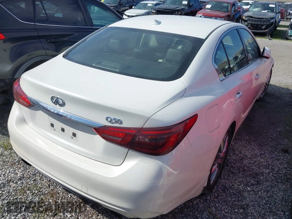 2018 Infiniti Q50 3.0t LUXE with VIN JN1EV7AP1JM366672, listed as a IAAI auction lot 41566540 with 86,390 mi miles. Bid and sale history available at carsss.com. Image 4.