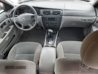 2002 Ford Taurus SE Standard z VIN 1FAFP53U22A220891, wystawiony jako Copart lot #55665405 z przebiegiem 131 530 mil mil oraz Szkoda całkowita • Salvage title. Historia ofert i sprzedaży dostępna na DreamBid. Obrazek 8.