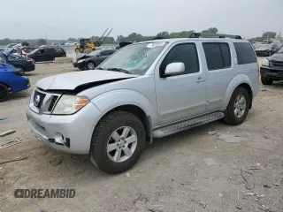 2011 Nissan Pathfinder Silver with VIN 5N1AR1NB4BC625024, listed as a Copart auction lot 70759984 with 189,182 mi miles and Salvage Title. Bid and sale history available at carsss.com. Image 1.