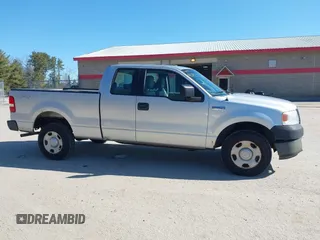 2005 Ford F-150 STX with VIN 1FTRX14W75FB45211, listed as a IAAI auction lot 41998529 with 325,970 mi miles. Bid and sale history available at carsss.com. Image 14.