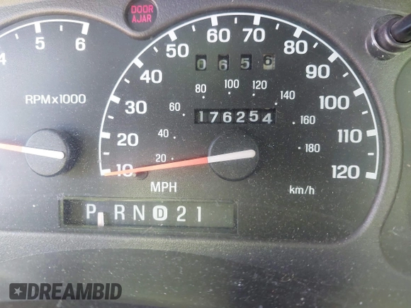 2002 Mazda B-Series Truck SE with VIN 4F4ZR17U82TM10226, listed as a IAAI auction lot 41995989 with 176,254 mi miles and . Bid and sale history available at DreamBid. Image 15.
