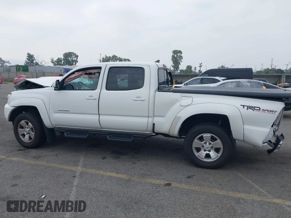 2015 Toyota Tacoma PreRunner with VIN 3TMKU4HN7FM043714, listed as a IAAI auction lot 42179707 with 151,092 mi miles and . Bid and sale history available at DreamBid. Image 15.