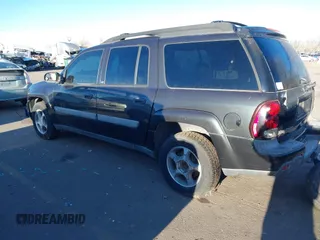 2004 Chevrolet TrailBlazer EXT LT with VIN 1GNET16S446230100, listed as a IAAI auction lot 41389119 with 177,363 mi miles. Bid and sale history available at carsss.com. Image 3.