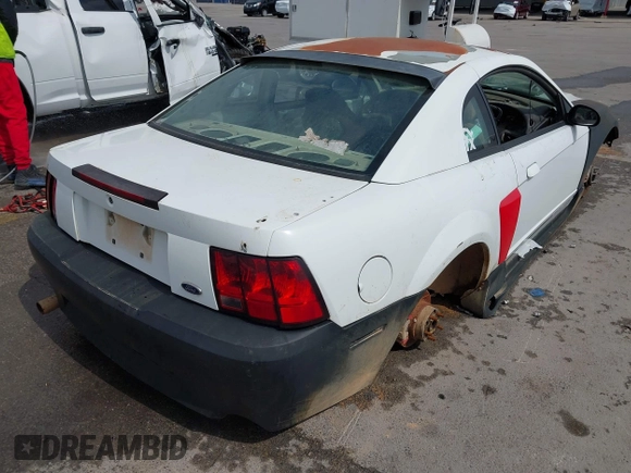 1999 Ford Mustang z VIN 1FAFP4041XF204058, wystawiony jako IAAI lot #41714519 z przebiegiem Nie podano mil oraz . Historia ofert i sprzedaży dostępna na DreamBid. Obrazek 4.
