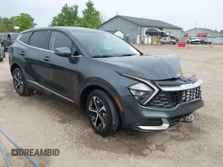 2023 Kia Sportage EX z VIN 5XYK33AF9PG051618, wystawiony jako IAAI lot #42288151 z przebiegiem 57 664 mil mil oraz . Historia ofert i sprzedaży dostępna na DreamBid. Obrazek 1.