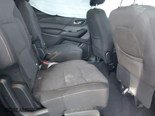 2019 Chevrolet Traverse LT Cloth with VIN 1GNERGKW5KJ198634, listed as a IAAI auction lot 41691299 with 1 mi miles. Bid and sale history available at carsss.com. Image 8.