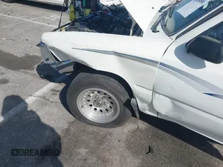 1991 Toyota Pickup с VIN JT4VN93D9M5018869, выставлен на аукционе IAAI как лот 41809090 с пробегом 312 527 миль миль и . История ставок и продаж доступна на DreamBid. Изображение 6.