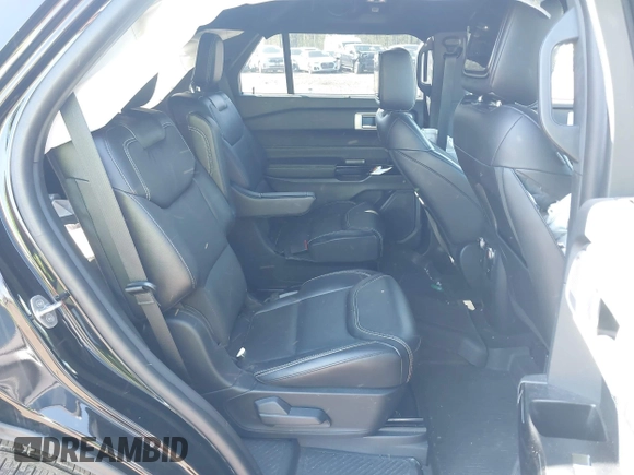 2021 Ford Explorer ST z VIN 1FM5K8GC7MGB27416, wystawiony jako IAAI lot #42118046 z przebiegiem 49 235 mil mil oraz . Historia ofert i sprzedaży dostępna na DreamBid. Obrazek 8.