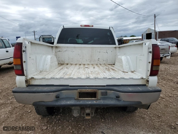 2002 GMC Sierra 2500HD SLE with VIN 1GTHK231X2F232960, listed as a Copart auction lot 56303914 with 0 mi miles and Clean Title. Bid and sale history available at carsss.com. Image 6.