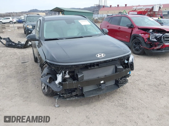 2025 Hyundai Kona SEL Convenience with VIN KM8HCCAB6SU189627, listed as a IAAI auction lot 41836762 with 994 mi miles and . Bid and sale history available at DreamBid. Image 6.