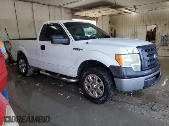 2010 Ford F-150 XL with VIN 1FTMF1CW8AKA82586, listed as a Copart auction lot 58854245 with 197,462 mi miles and Non repairable. Bid and sale history available at DreamBid. Image 4.