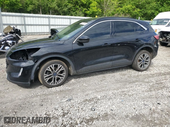 2020 Ford Escape SEL with VIN 1FMCU9H68LUB17865, listed as a Copart auction lot 58217685 with 113,569 mi miles and Salvage title. Bid and sale history available at DreamBid. Image 1.