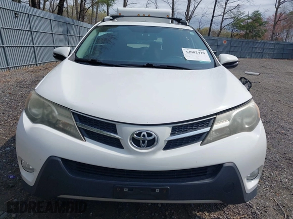 2013 Toyota RAV4 XLE with VIN 2T3RFREV1DW056321, listed as a IAAI auction lot 42082419 with 116,860 mi miles. Bid and sale history available at carsss.com. Image 12.