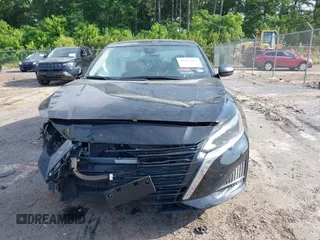 2025 Nissan Altima SV with VIN 1N4BL4DV2SN307873, listed as a IAAI auction lot 42152604 with 14,585 mi miles and . Bid and sale history available at DreamBid. Image 12.