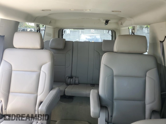 2017 Chevrolet Suburban Premier с VIN 1GNSCJKC6HR384877, выставлен на аукционе Copart как лот 58980085 с пробегом 85 231 миль миль и Списание • Salvage title. История ставок и продаж доступна на DreamBid. Изображение 10.
